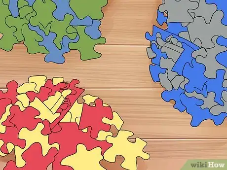 Imagen titulada Assemble Jigsaw Puzzles Step 3