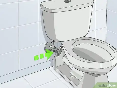 Imagen titulada Turn Off the Water Supply to a Toilet Step 1