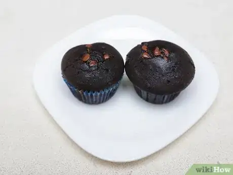 Imagen titulada Make Chocolate Muffins Step 12