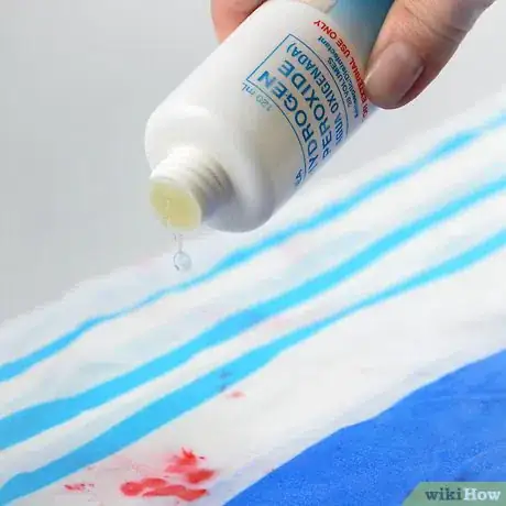 Imagen titulada Remove a Blood Spot from a Cotton Pillow Case Step 11  