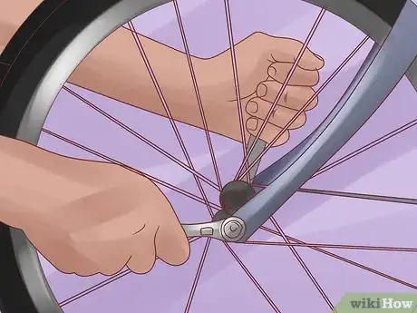 Imagen titulada Unwobble a Bicycle Rim Step 18