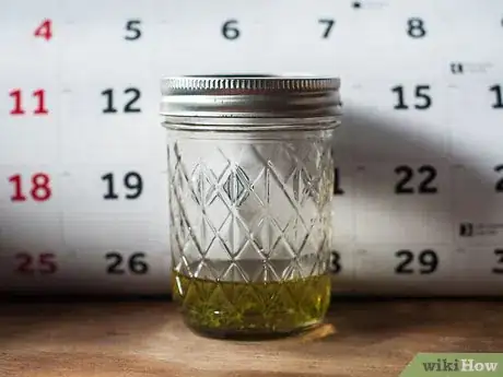 Imagen titulada Prepare Oregano Leaves for Cough Medicine Step 6