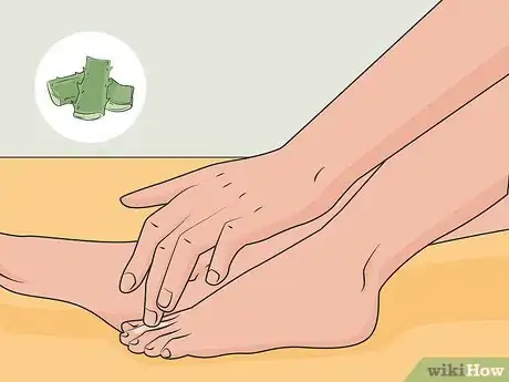 Imagen titulada Heal a Bruised Toenail Quickly Step 10