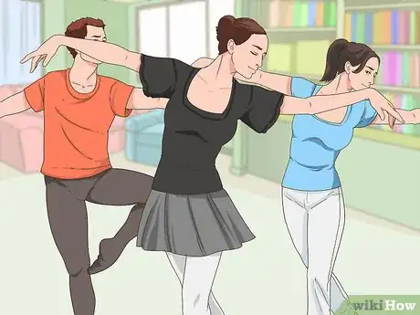 Imagen titulada Stop Being Shy when You Dance Step 6