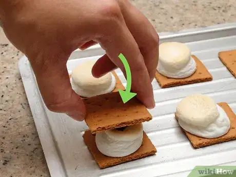 Imagen titulada Make Smores in the Oven Step 6