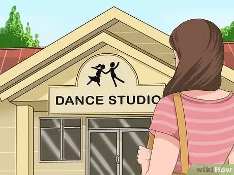 Imagen titulada Stop Being Shy when You Dance Step 7