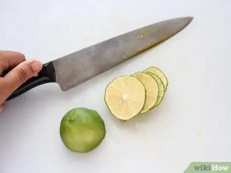 Imagen titulada Make Lemon or Lime Water Step 2