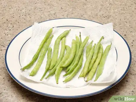 Imagen titulada Clean Green Beans Step 6