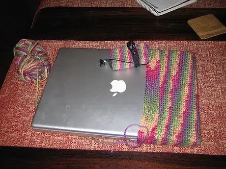 Imagen titulada Crochet Laptop Cover  free pattern