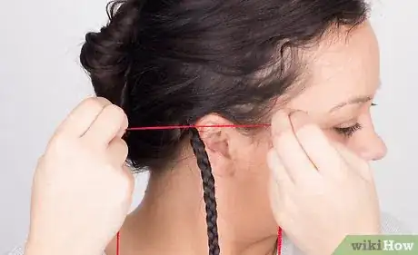 Imagen titulada Do a Hair Wrap Step 4