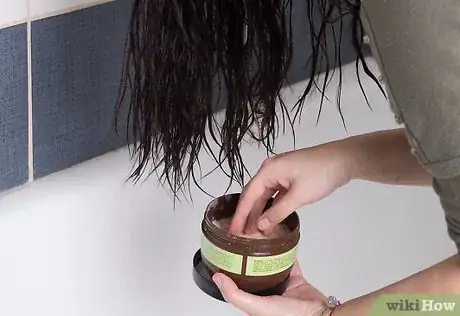 Imagen titulada Prevent Hair from Knotting Step 5