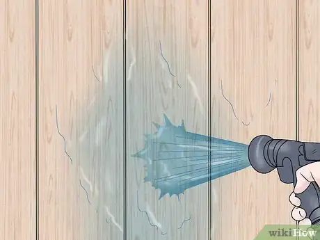 Imagen titulada Remove Mildew and Algae from a Wooden Fence Step 14