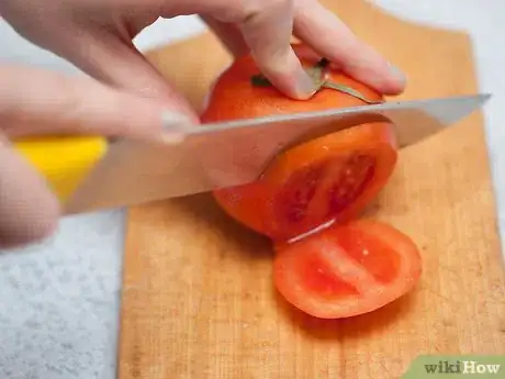 Imagen titulada Reduce Acne Using Tomatoes Step 2