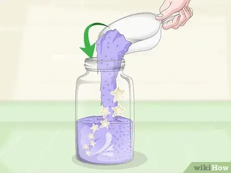 Imagen titulada Paint Glass Jars Step 25