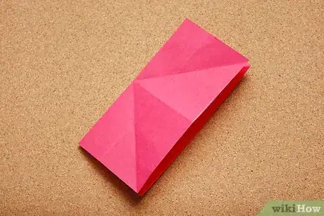 Imagen titulada Cut a Equilateral Triangle from a Square of Paper Step 2