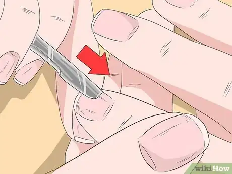 Imagen titulada Grow Your Fingernails Step 7