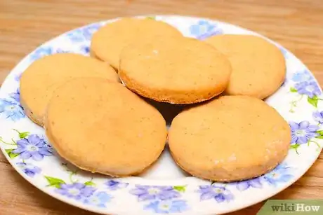 Imagen titulada Make Baking Soda Biscuits Step 12