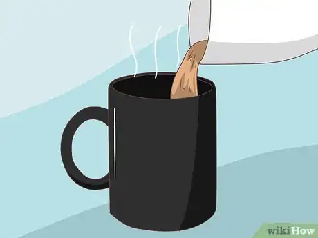 Imagen titulada Cool a Hot Drink Quickly Step 1