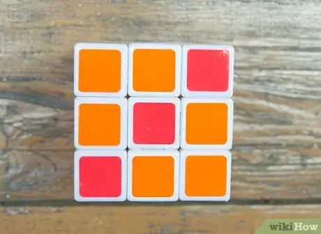 Imagen titulada Make Awesome Rubik's Cube Patterns Step 5