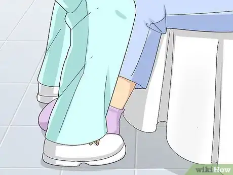 Imagen titulada Safely Transfer a Patient Step 11