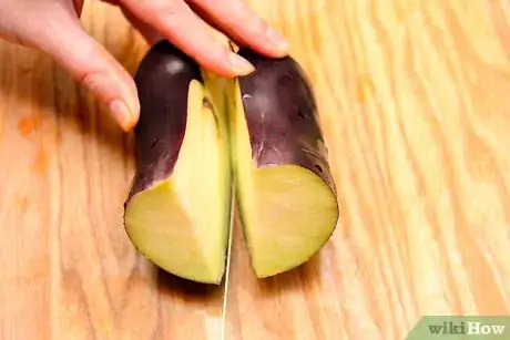 Imagen titulada Bake Eggplant Step 3Bullet1