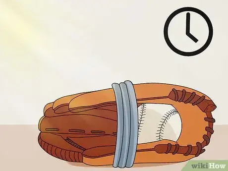 Imagen titulada Break in a New Baseball Glove Step 5