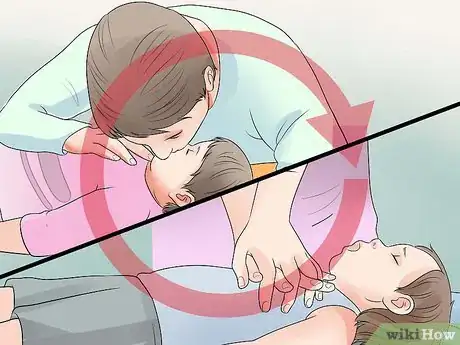 Imagen titulada Perform the Heimlich Maneuver on a Toddler Step 20