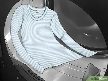 Imagen titulada Prevent Sweaters from Stretching Step 12