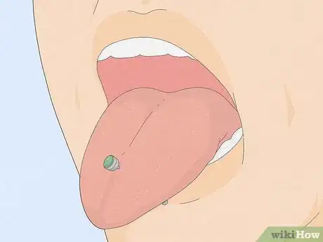 Imagen titulada Change a Tongue Piercing Step 14