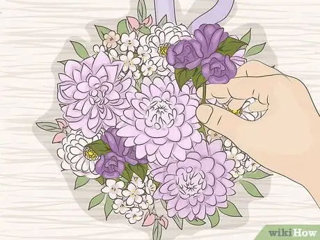 Imagen titulada Make a Bridal Bouquet With Artificial Flowers Step 19