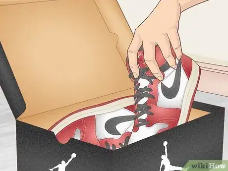 Imagen titulada Preserve Air Jordan Sneakers Step 6