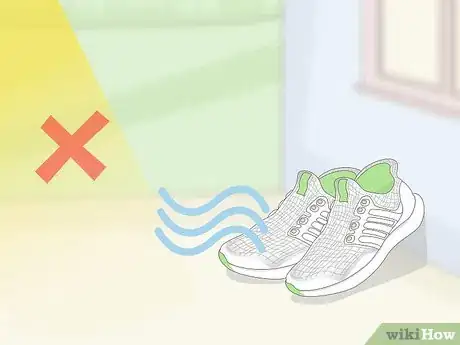 Imagen titulada Protect White Shoes Step 10