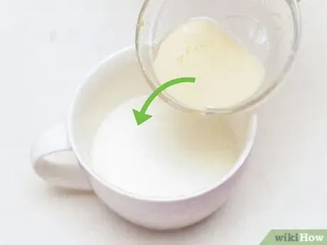 Imagen titulada Make White Hot Chocolate Step 8