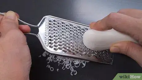 Imagen titulada Make Liquid Soap from Soap Leftovers Step 2