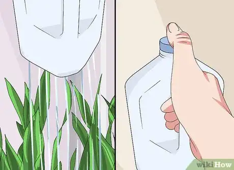 Imagen titulada Make a Bottle Watering Can Step 19