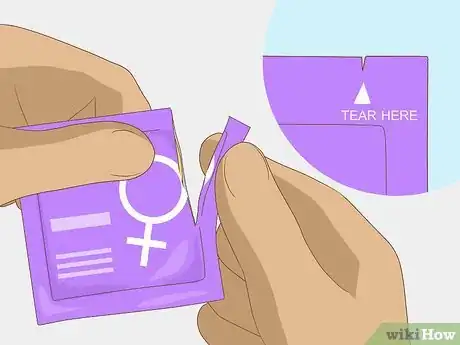 Imagen titulada Use a Female Condom Step 5