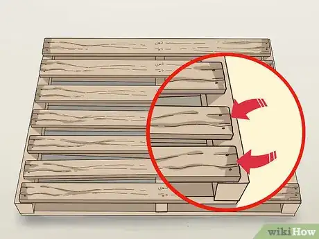 Imagen titulada Take Apart a Pallet Without Breaking It Step 14