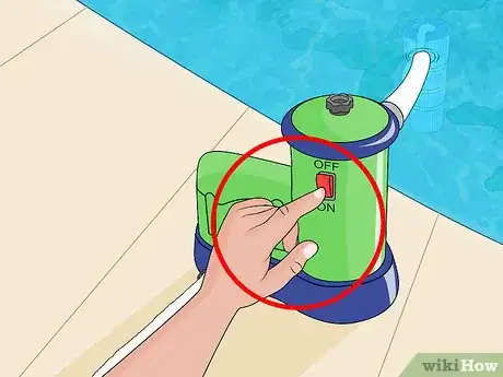 Imagen titulada Get Rid of Green Water in a Swimming Pool Step 9