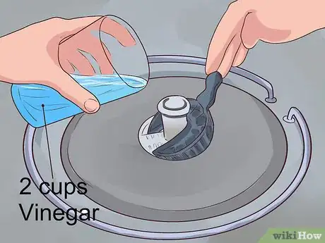 Imagen titulada Use Vinegar for Household Cleaning Step 12