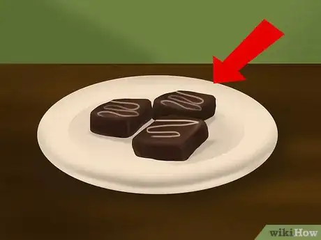 Imagen titulada Eat Chocolate Step 4