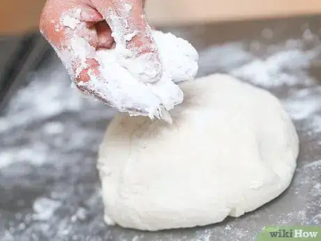 Imagen titulada Toss Pizza Dough Step 9