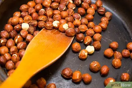 Imagen titulada Roast Hazelnuts Step 16