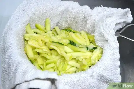 Imagen titulada Freeze Zucchini Noodles Step 6