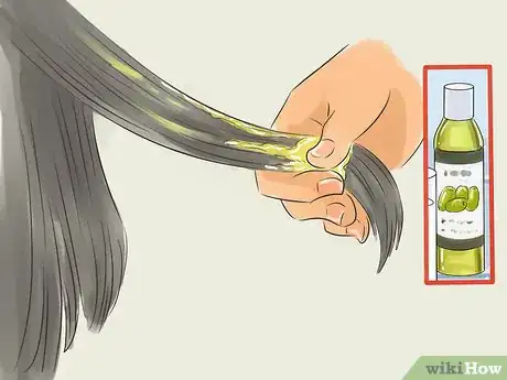 Imagen titulada Straighten Thick, Curly Hair Without Damaging It Step 12