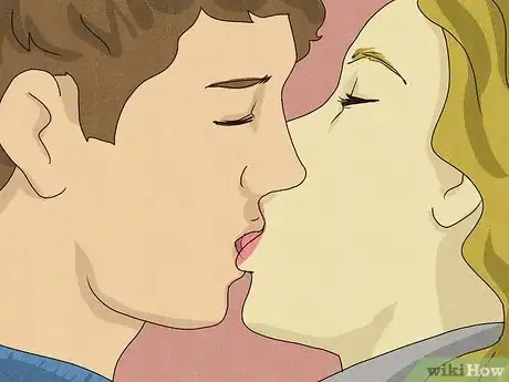 Imagen titulada What Are Some Types of Kisses Guys Like Step 10