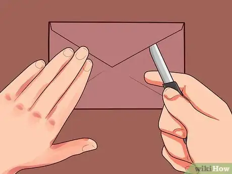 Imagen titulada Secretly Open a Sealed Envelope Step 3