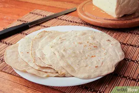 Imagen titulada Make Your Own Tortillas Step 12