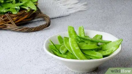 Imagen titulada Prepare Snow Peas for Cooking Step 7