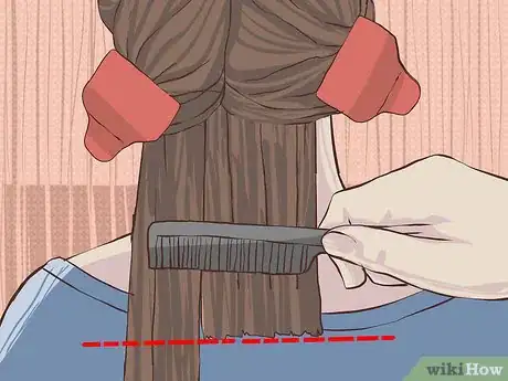 Imagen titulada Master Hair Cutting Techniques Step 14