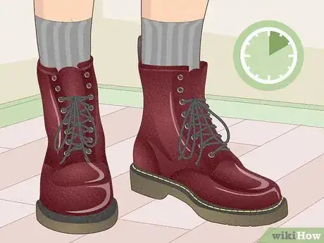 Imagen titulada Break in Your Brand New Dr Martens Boots Step 2